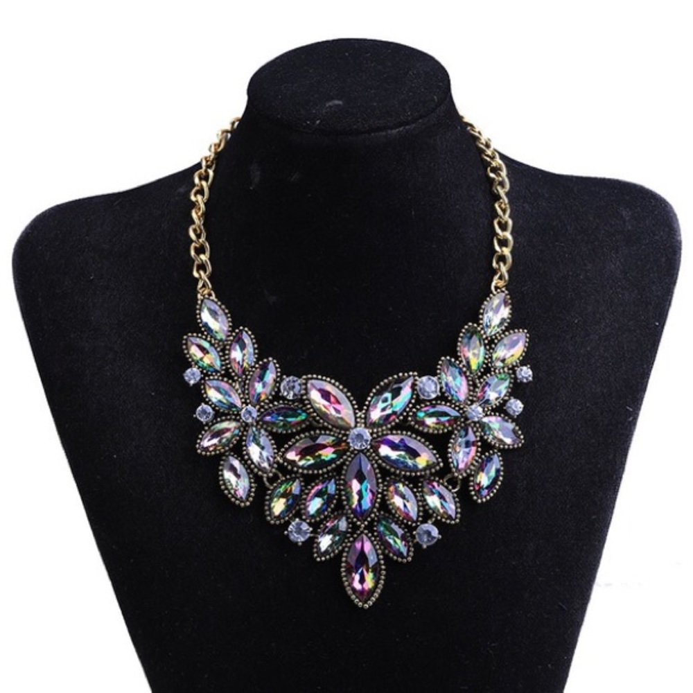Fashion Alloy Diamond-studded Contrast Color Flower Necklace